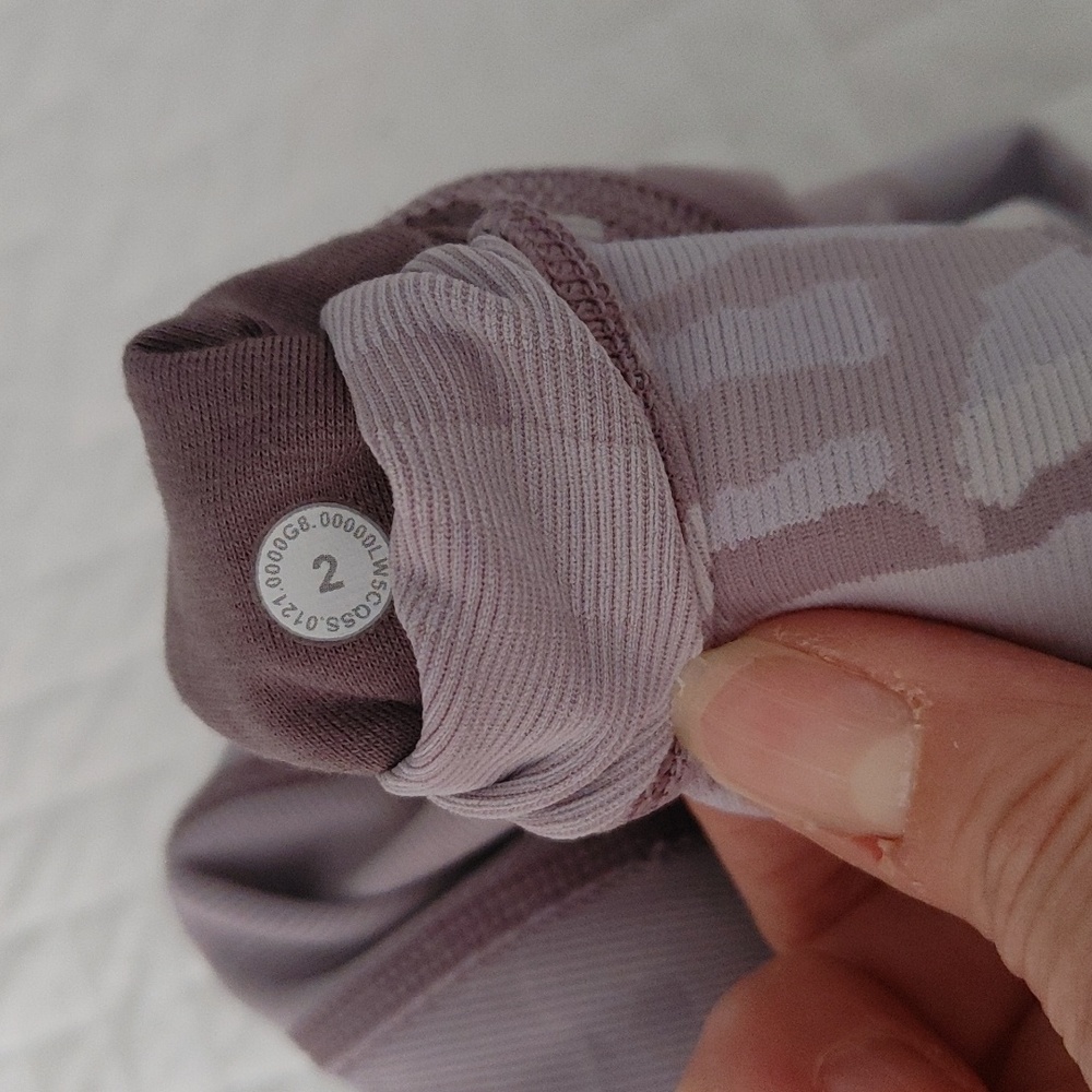 🔥🔥LULULEMON Wunder Under Incognito Camo Jacquard iced Iris Violet leggings 2 - Picture 9 of 10